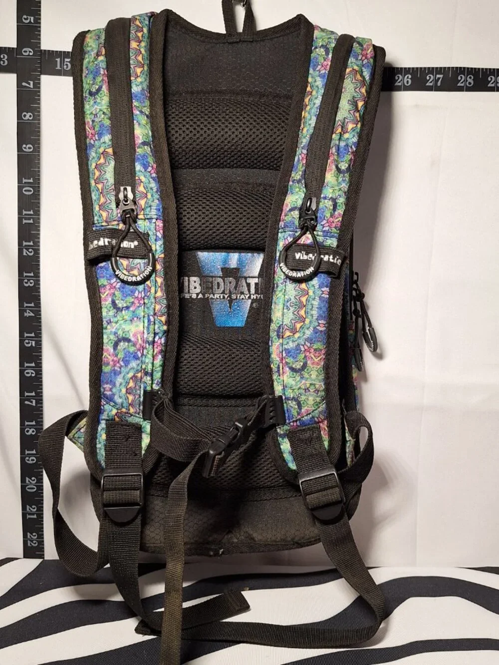 Vibedration Hydration Backpack w/o bladder, Green Blue Pink Tapestry, Used